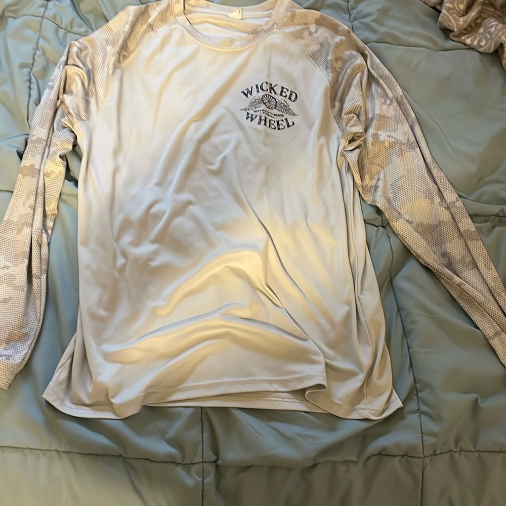 White and gray wicked wheel long sleeve